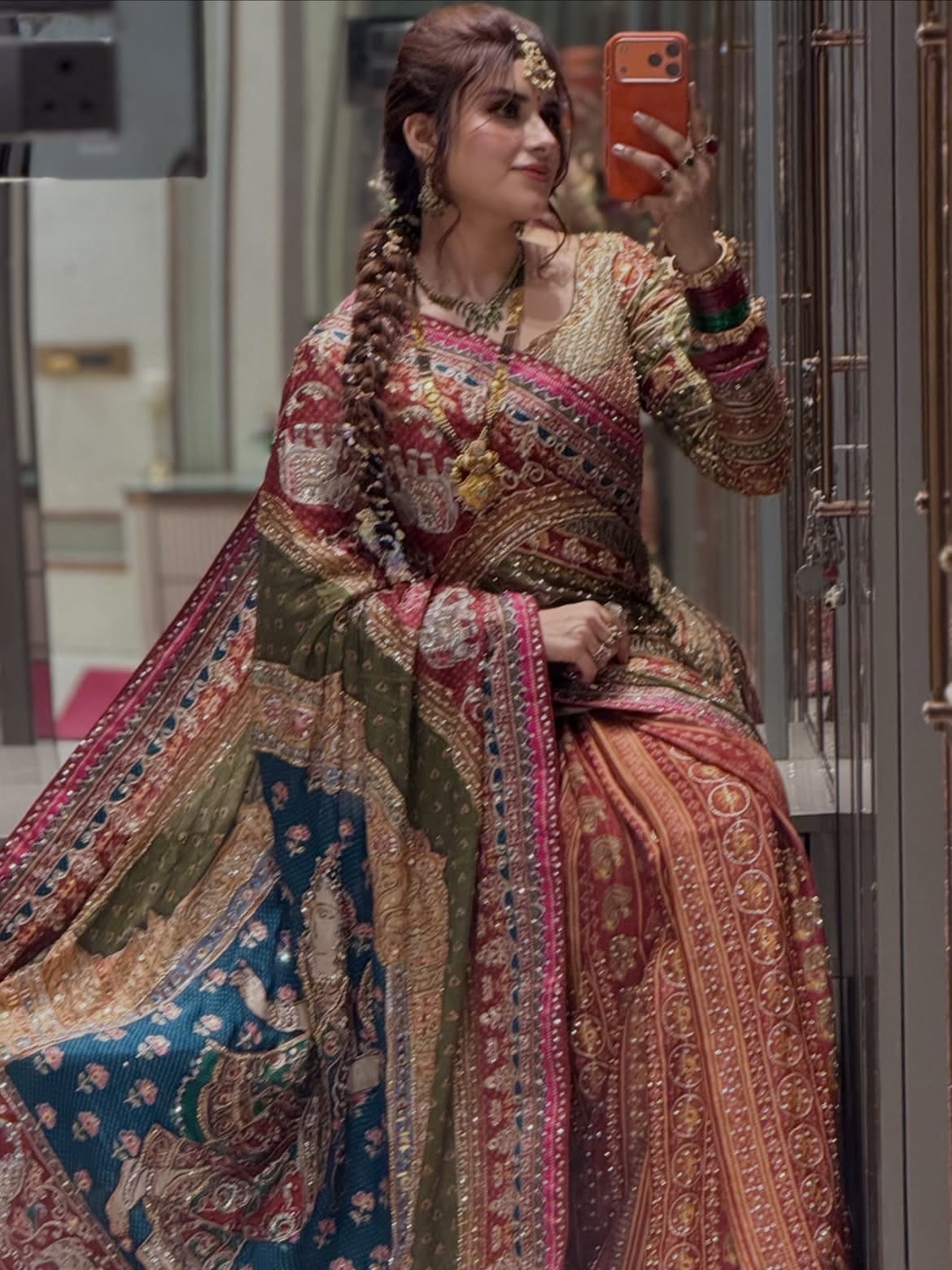 Celebrity Style Designer Saree by Vastra Designer (VD-111)